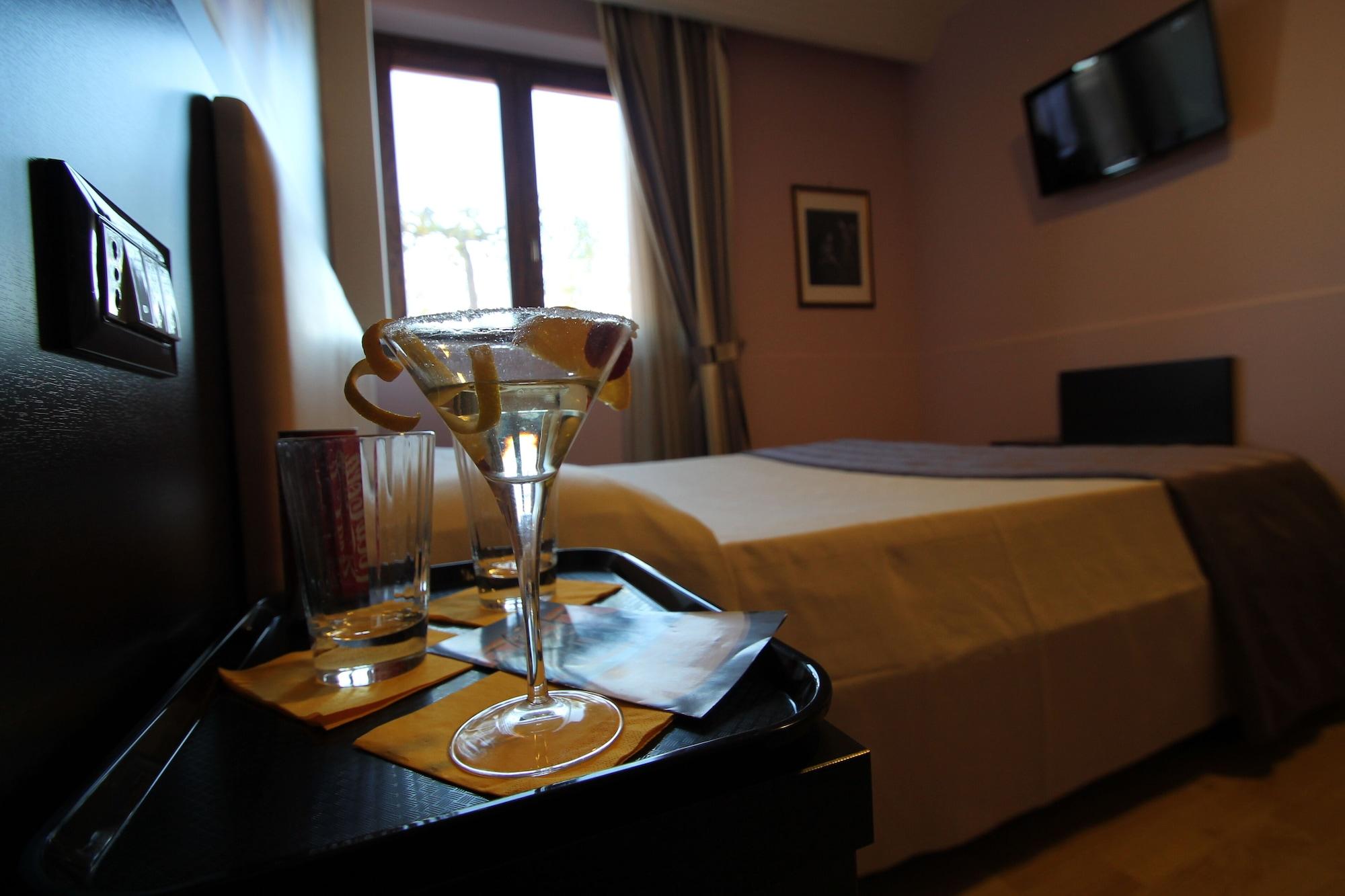Hotel Star Monterotondo  Bagian luar foto