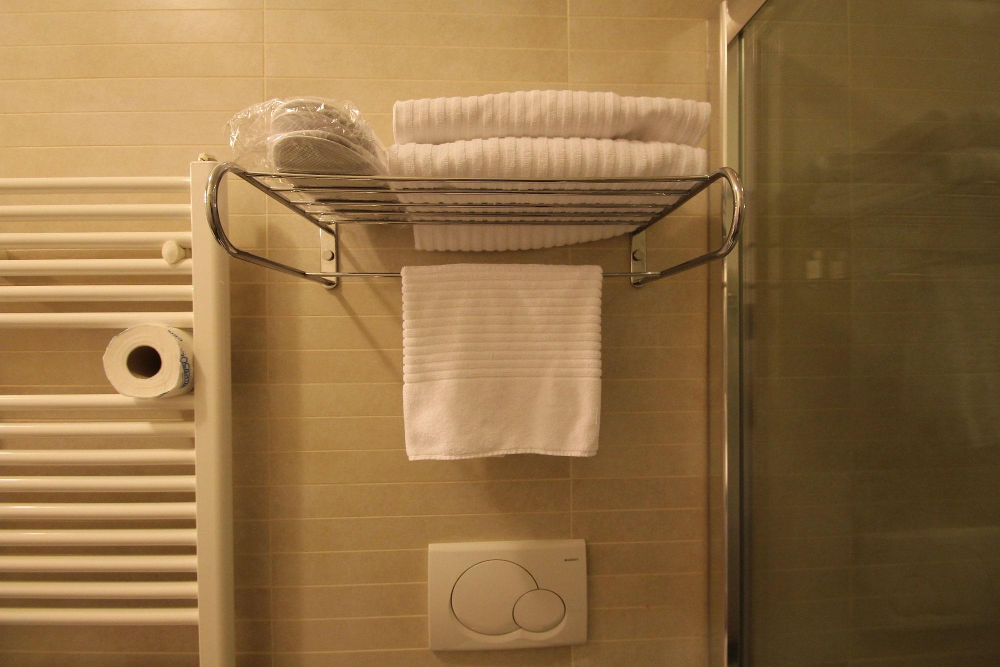 Hotel Star Monterotondo  Bagian luar foto