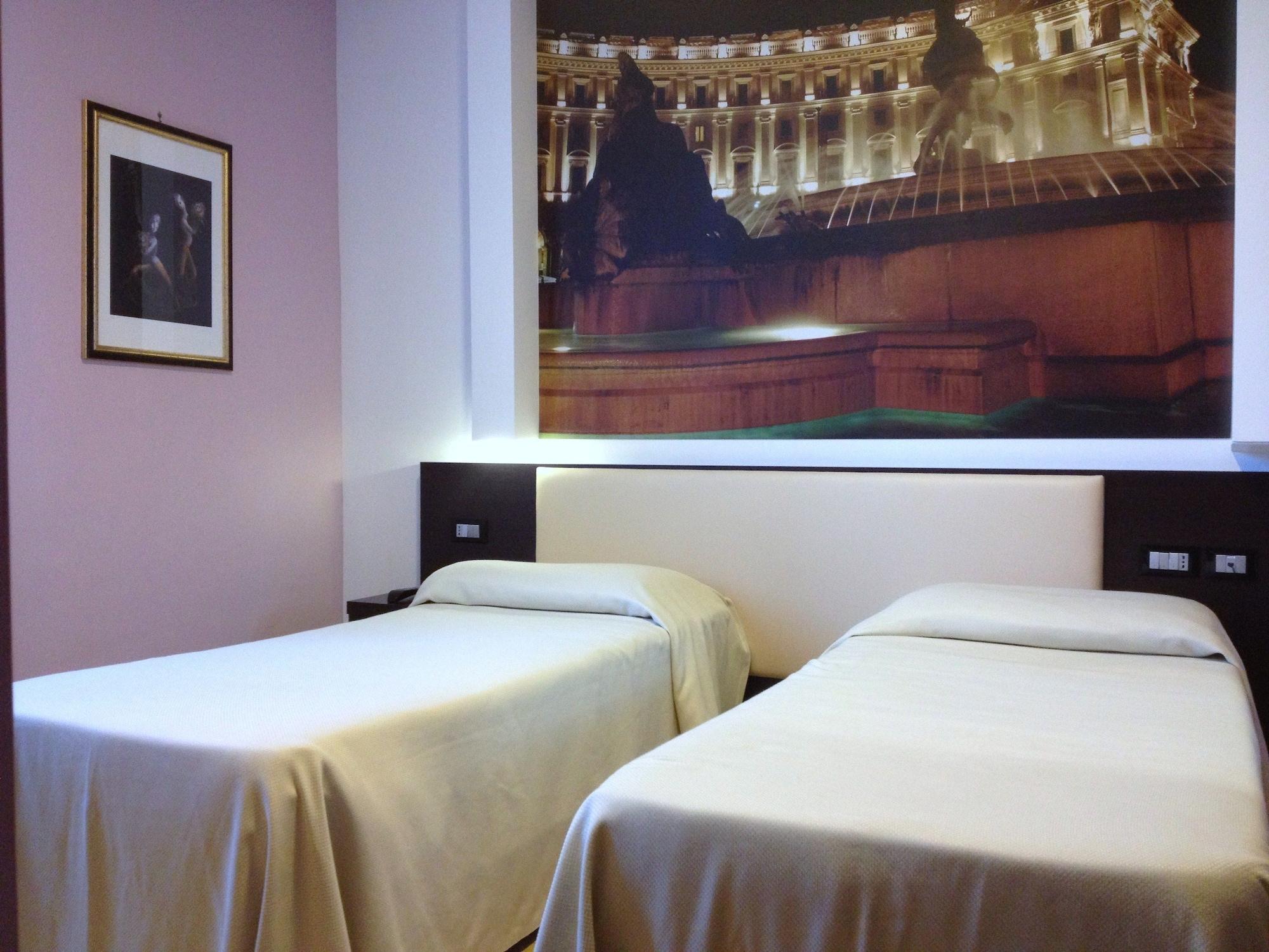 Hotel Star Monterotondo  Bagian luar foto
