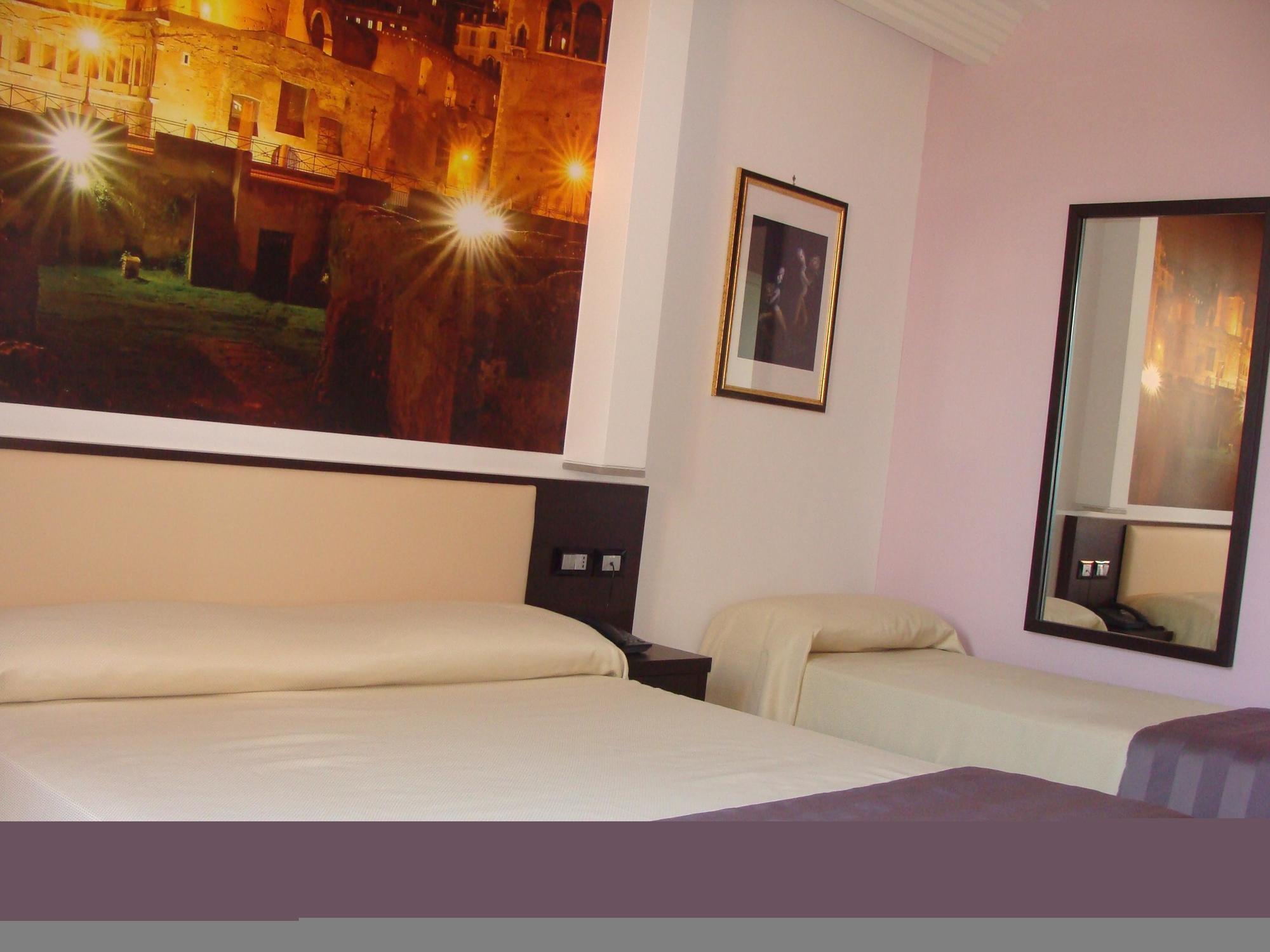 Hotel Star Monterotondo  Bagian luar foto