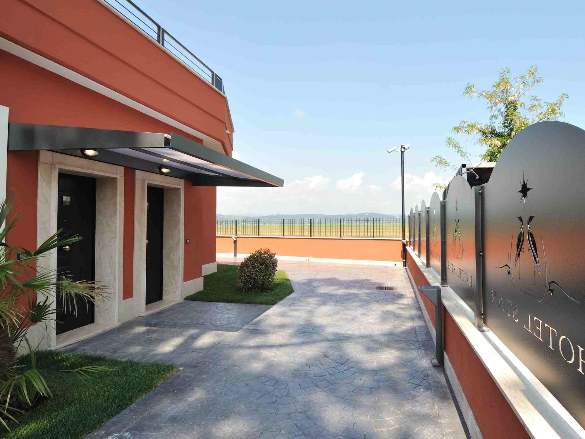 Hotel Star Monterotondo  Bagian luar foto
