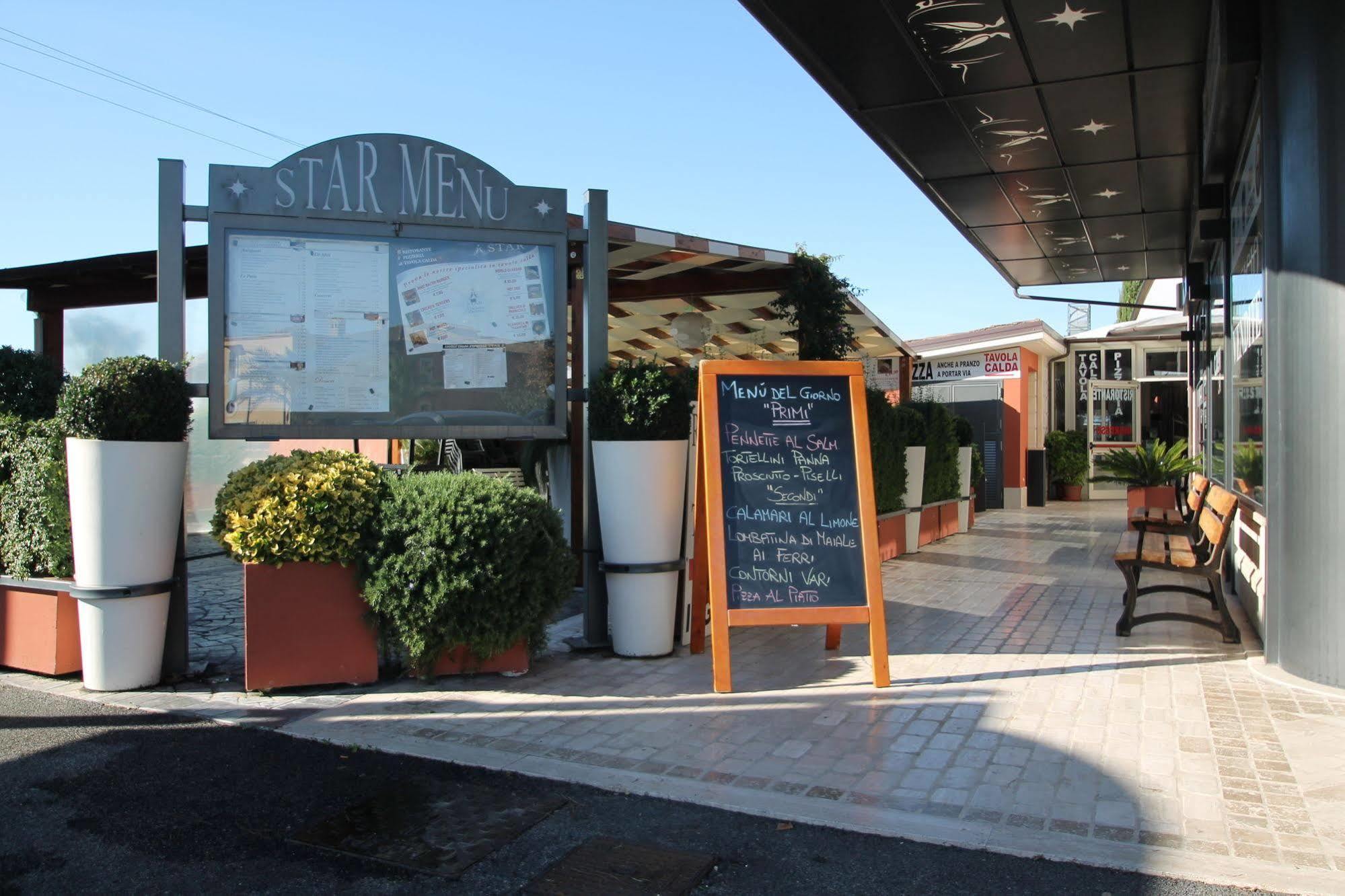 Hotel Star Monterotondo  Bagian luar foto