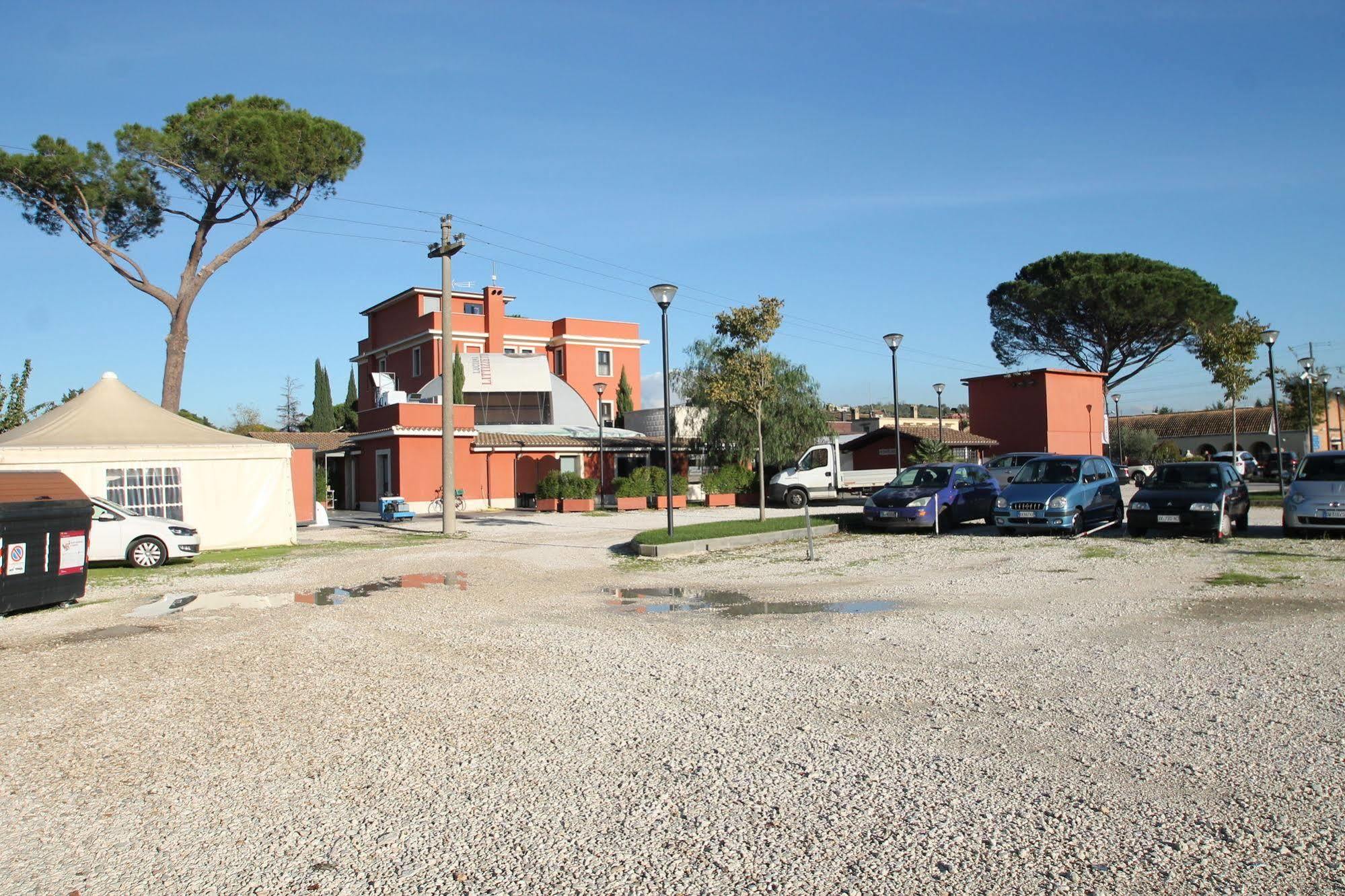 Hotel Star Monterotondo  Bagian luar foto